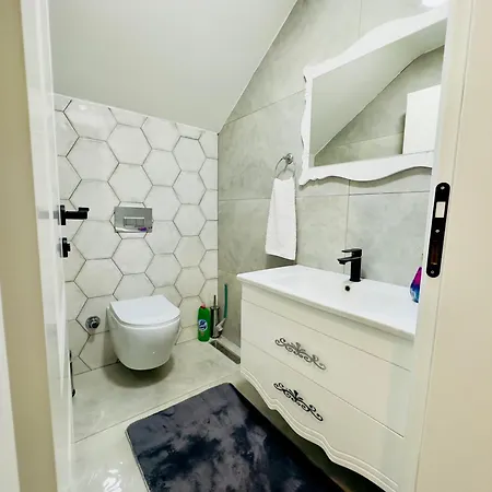 Zuemruet Villalari