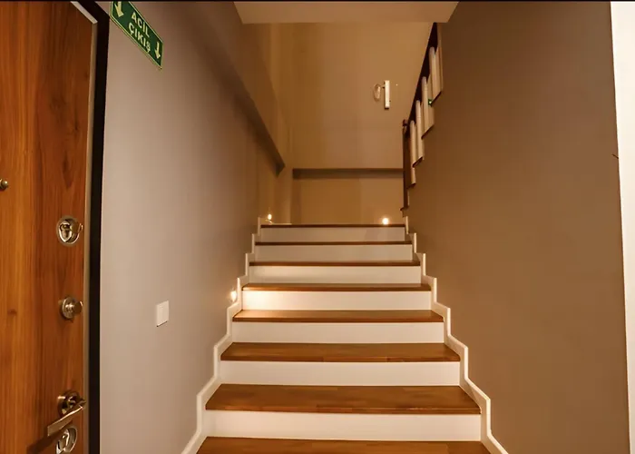 Zuemruet Villalari Sapanca