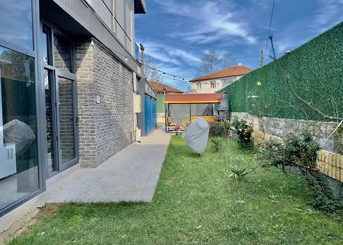 Zuemruet Villalari Sapanca