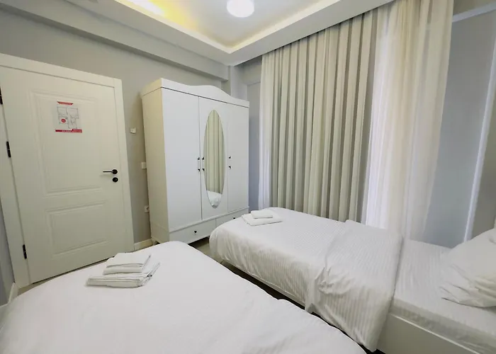 Zuemruet Villalari * Sapanca